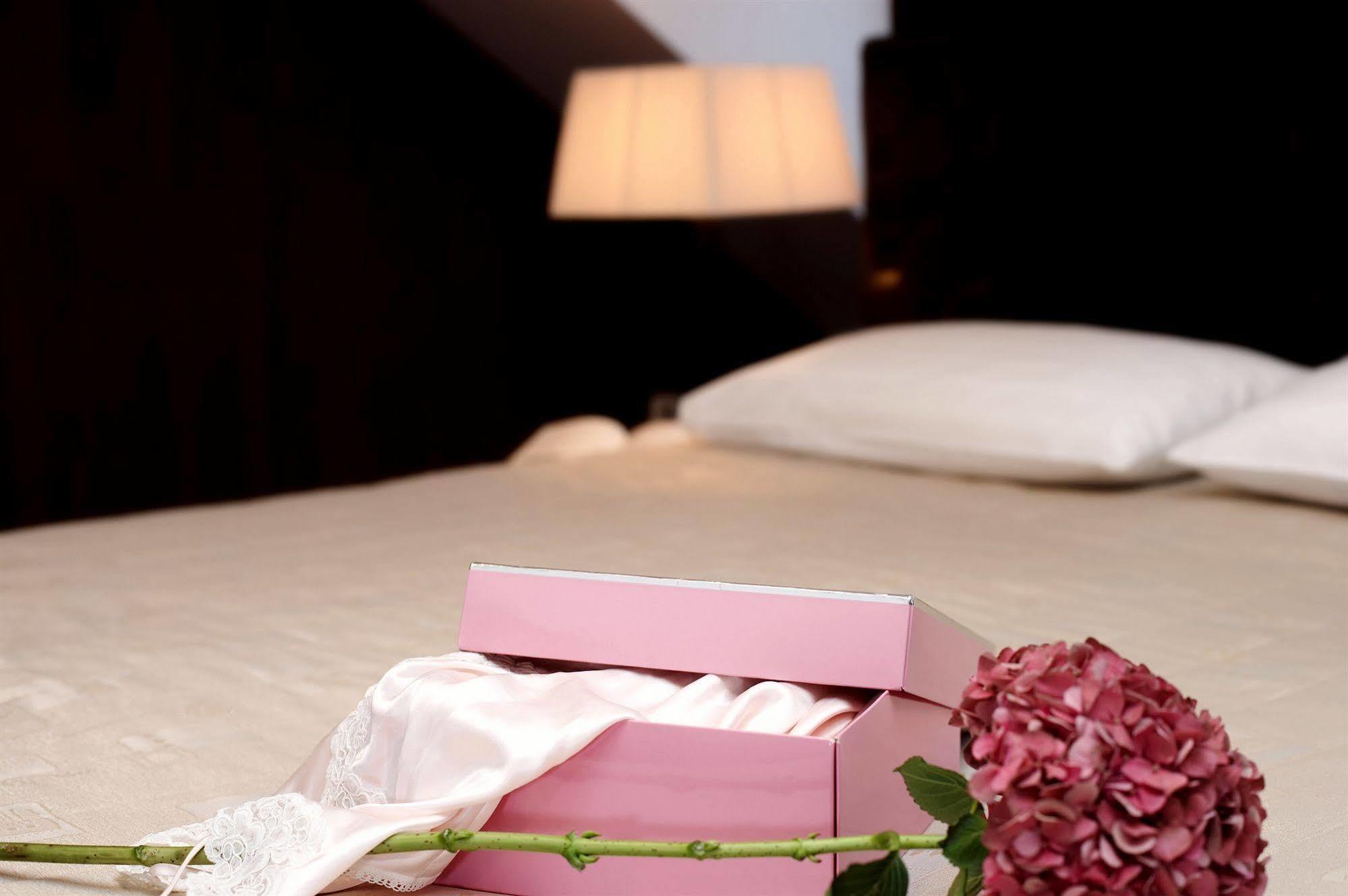Amberton Cozy Hotel Κάουνας Εξωτερικό φωτογραφία